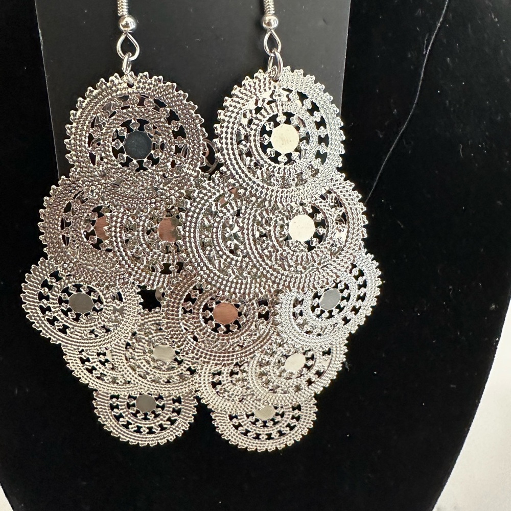 Stylish Silver Earrings Filthy Rich brand